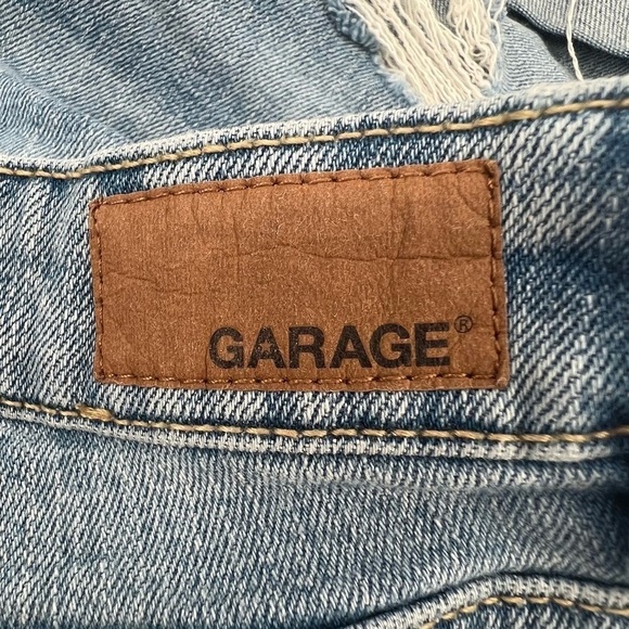 Garage Girlfriend Distressed Cuffed Hem Denim Jean Shorts Size 5 Women’s - Picture 7 of 7